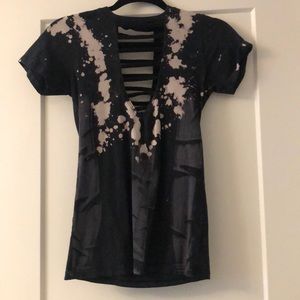 Ladies Distressed Tee NWOT